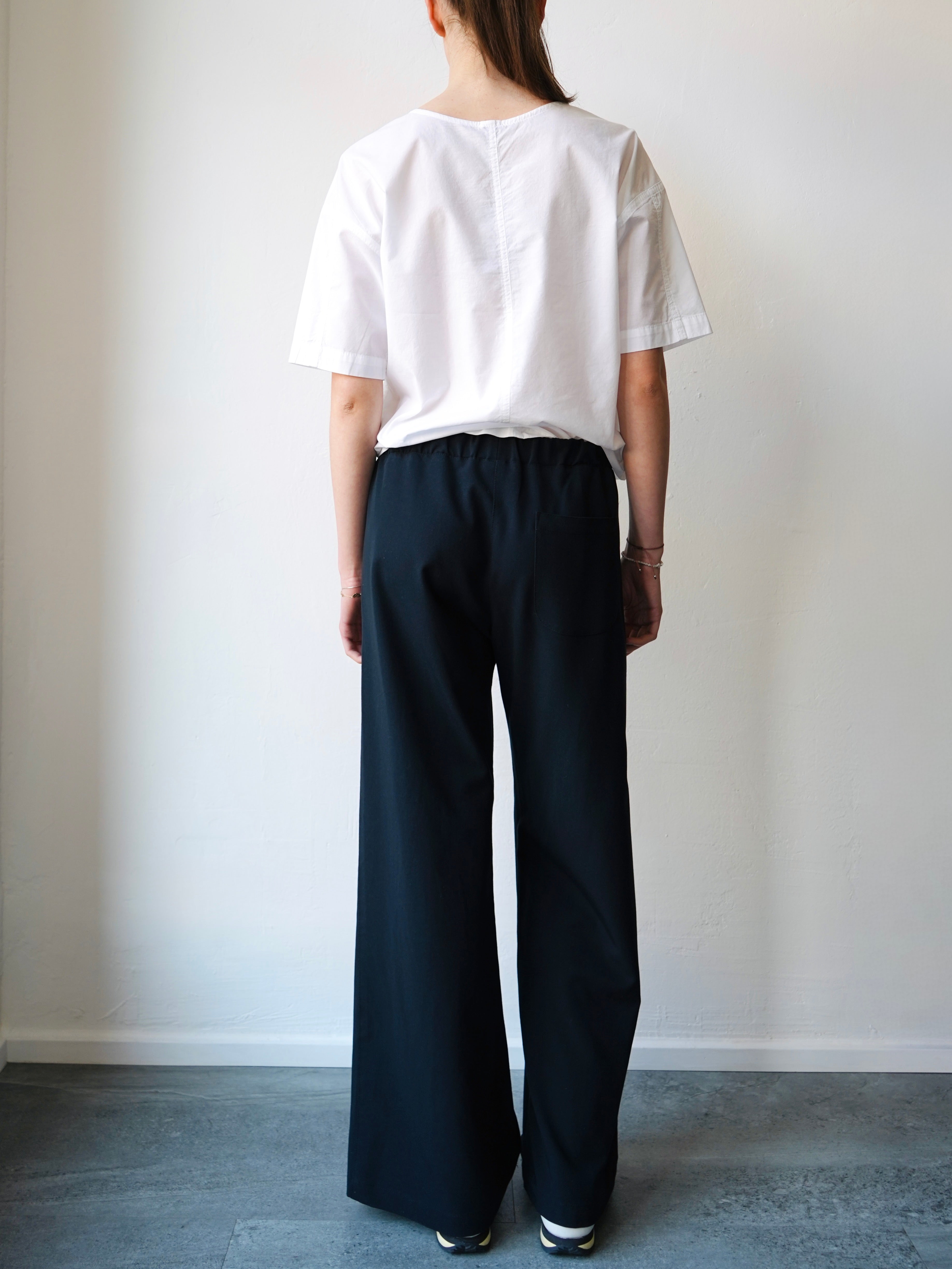 Nora Hose