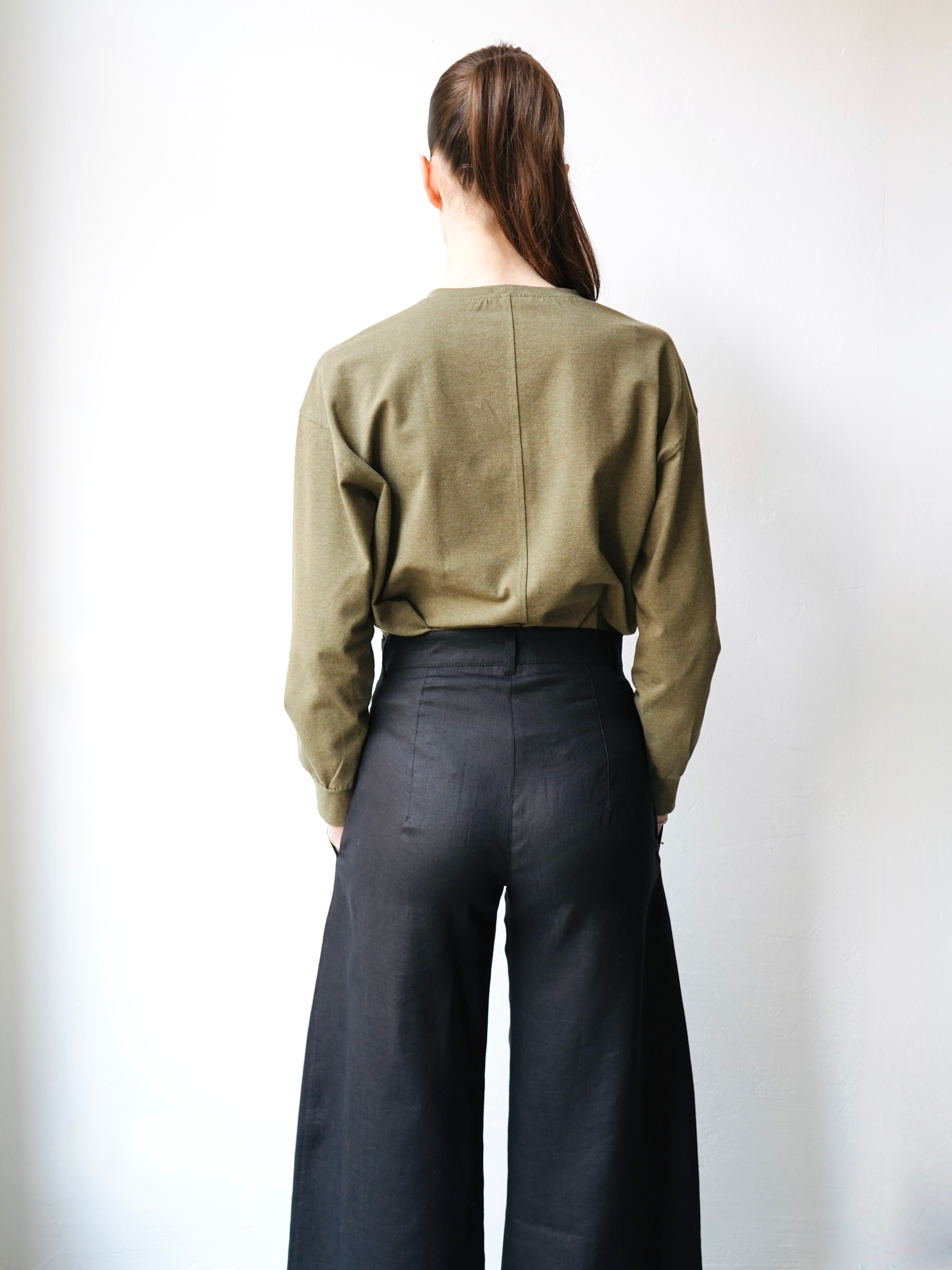 Dea Hose